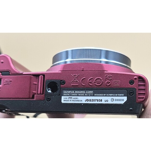 OLYMPUS SZ-11 digital camera Working - Picture 6 of 12